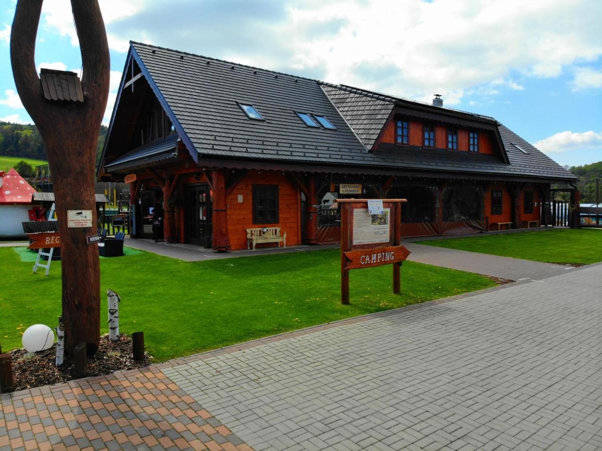 Ubytovanie Koliba Pacho - Zrub Jolanka Prievidza Zewnętrze zdjęcie